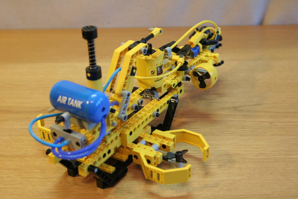 j0160.jpg
