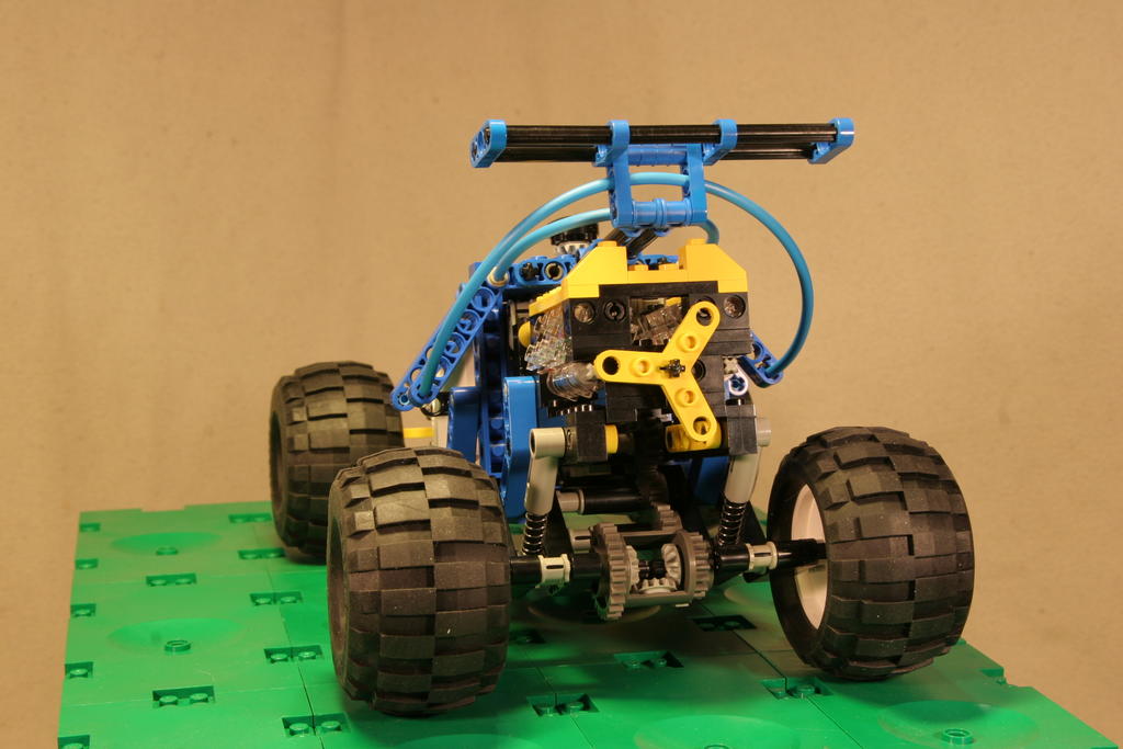 j8412.jpg