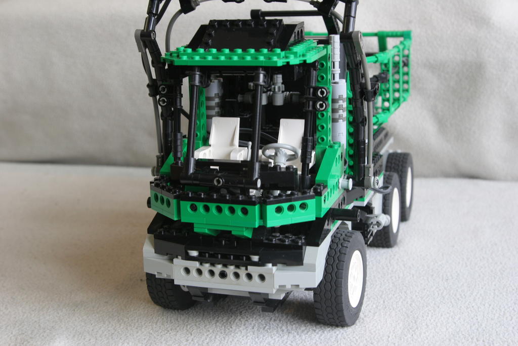 j1295.jpg