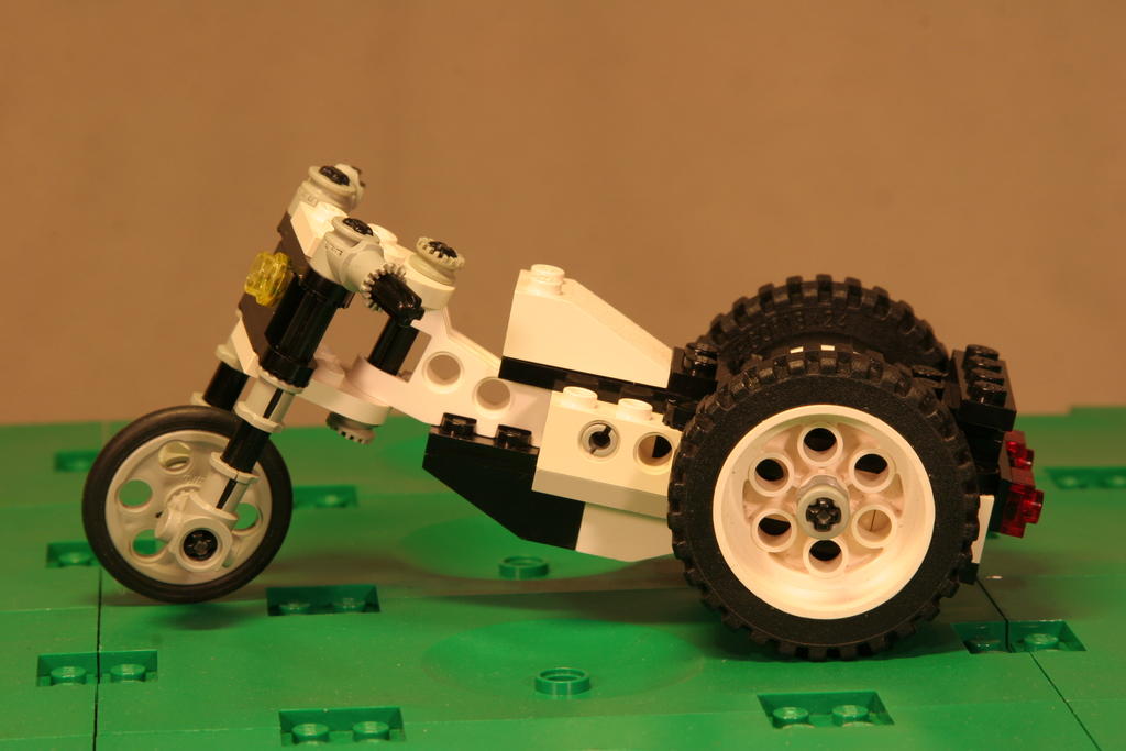 j8340.jpg