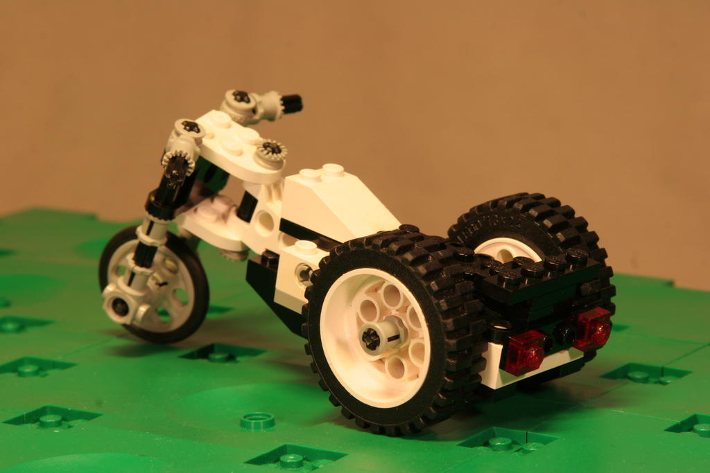j8341.jpg