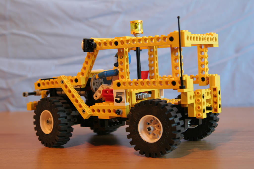 j0108.jpg