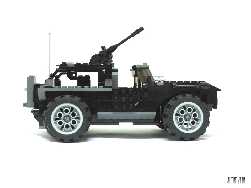 humvee010.jpg