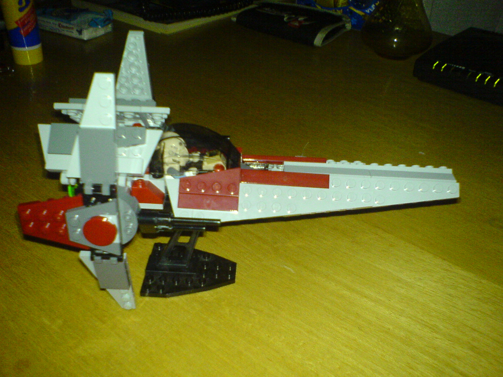 v-wing_02.jpg