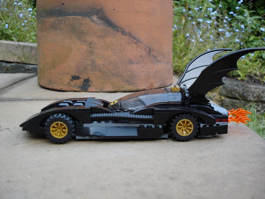 batmobilemods_006.jpg