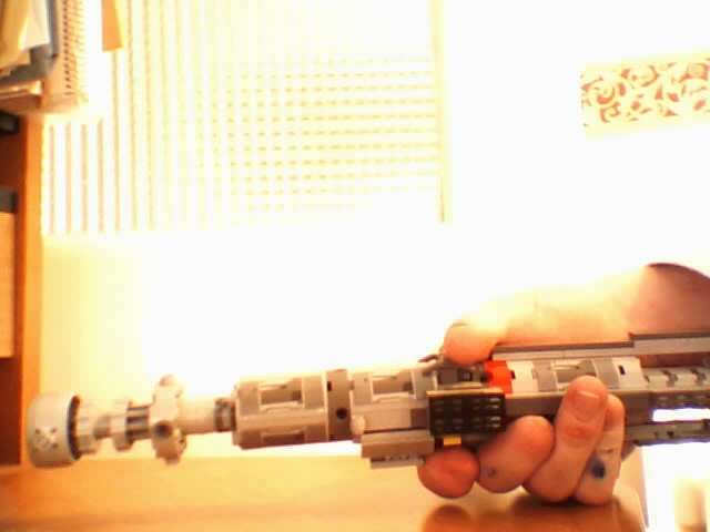 lightsaber02.jpg