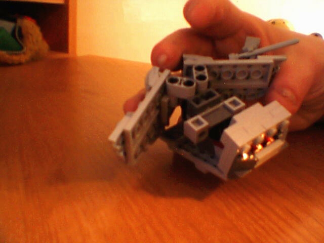 at-at_construction_04.jpg