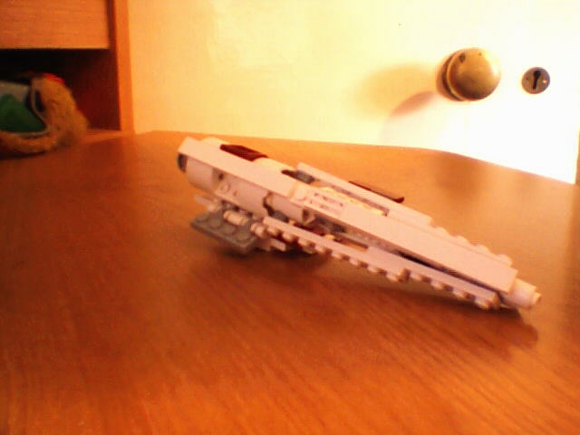 rgunship_left_wing_02.jpg