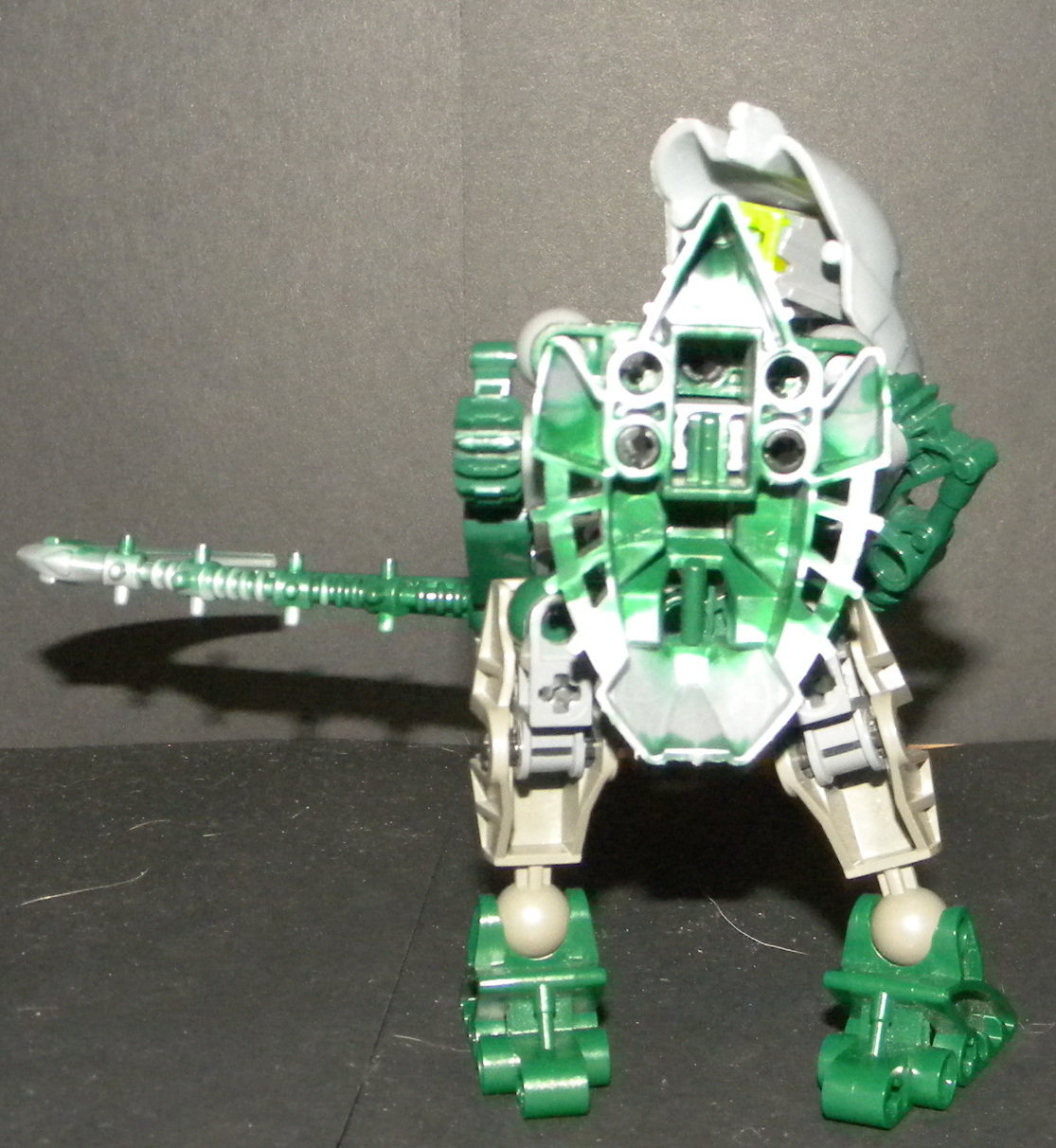 buruk_back.jpg