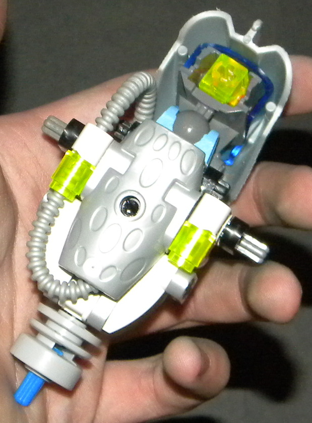 upper_body_and_head.jpg