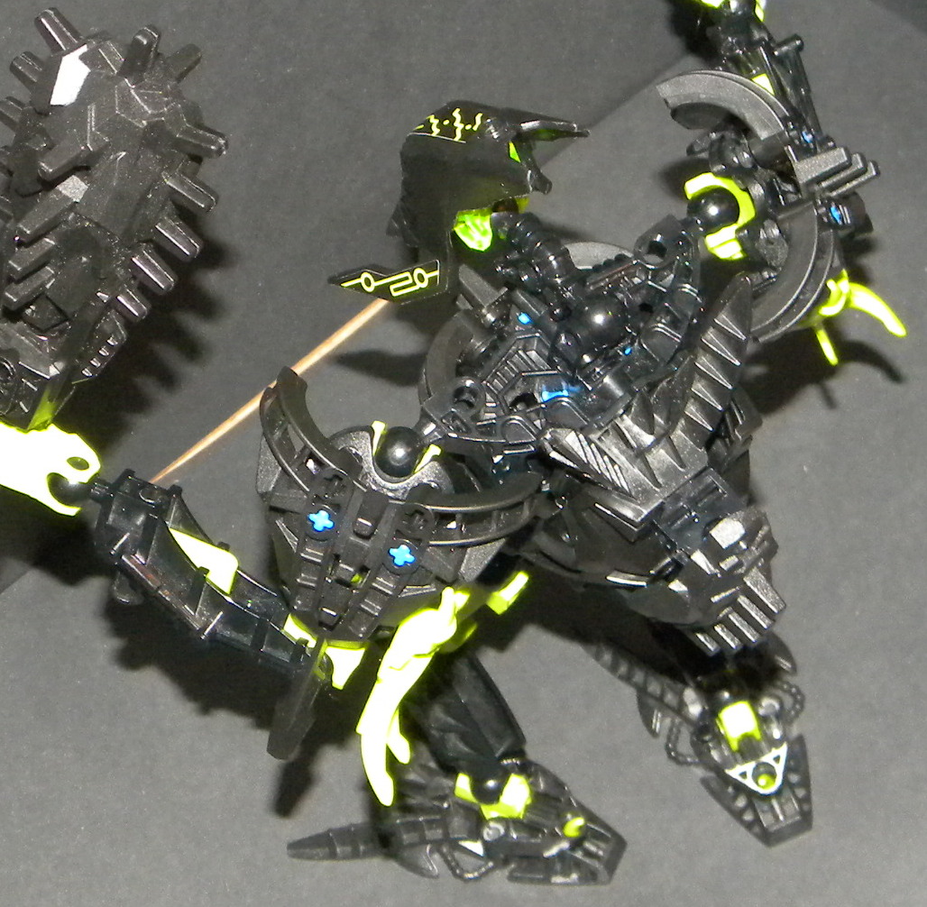 venomu_top.jpg