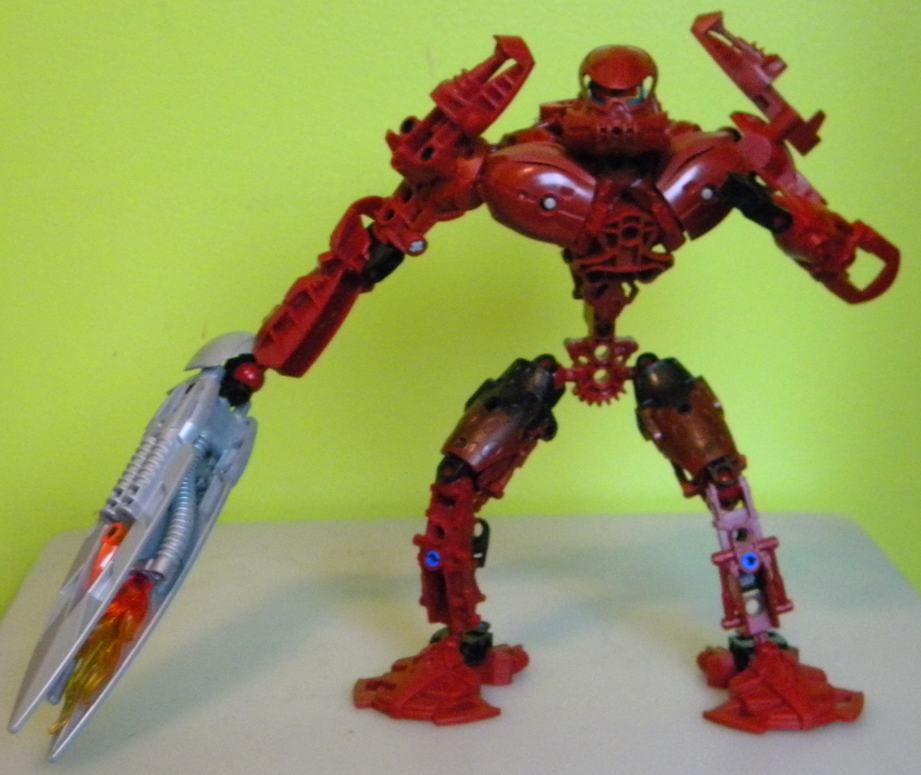 arcturas_front_2.jpg