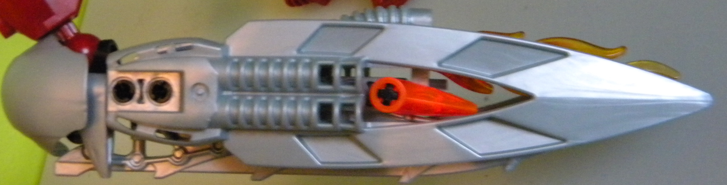 arcturas_sword_side.jpg