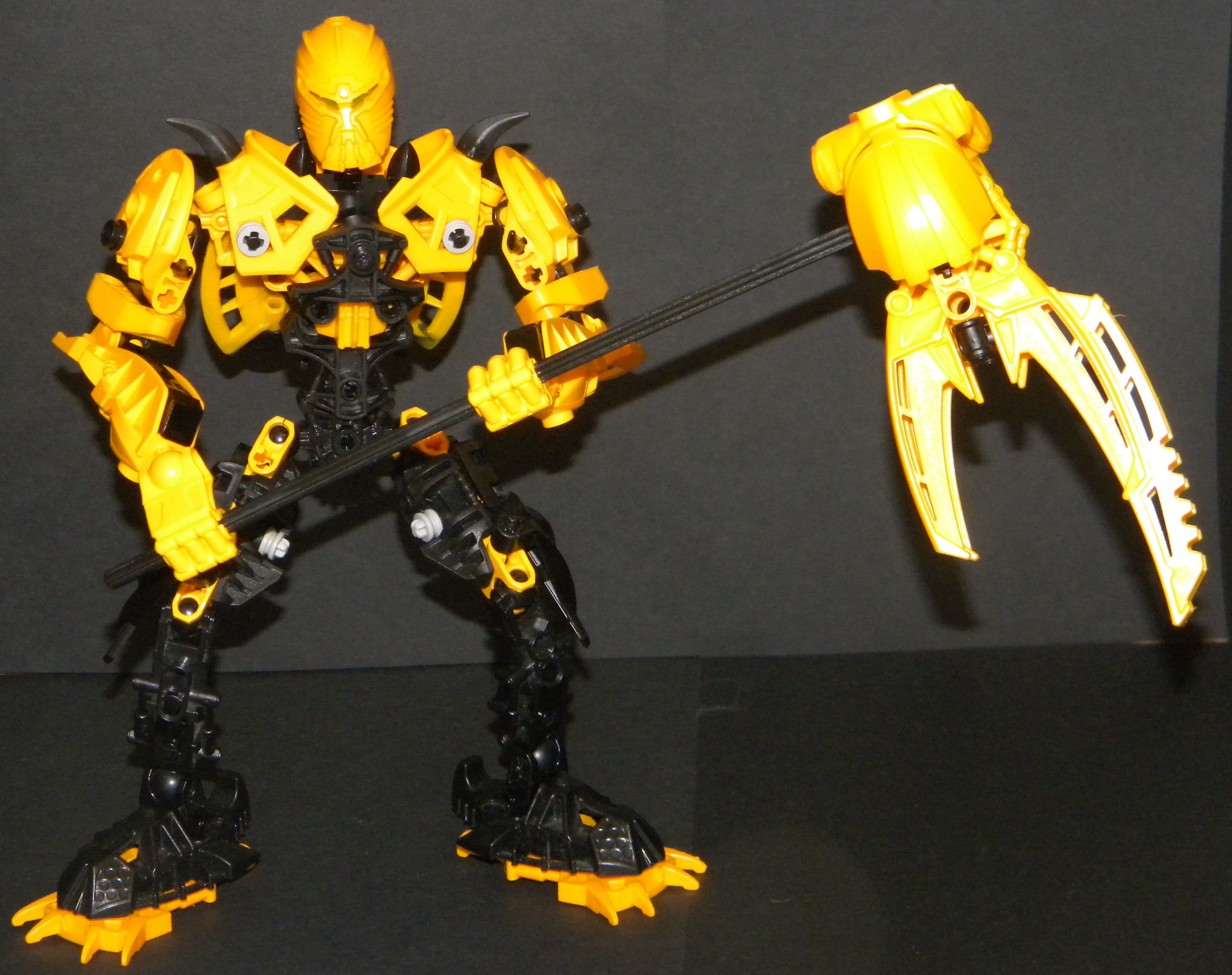 shardak_front.jpg