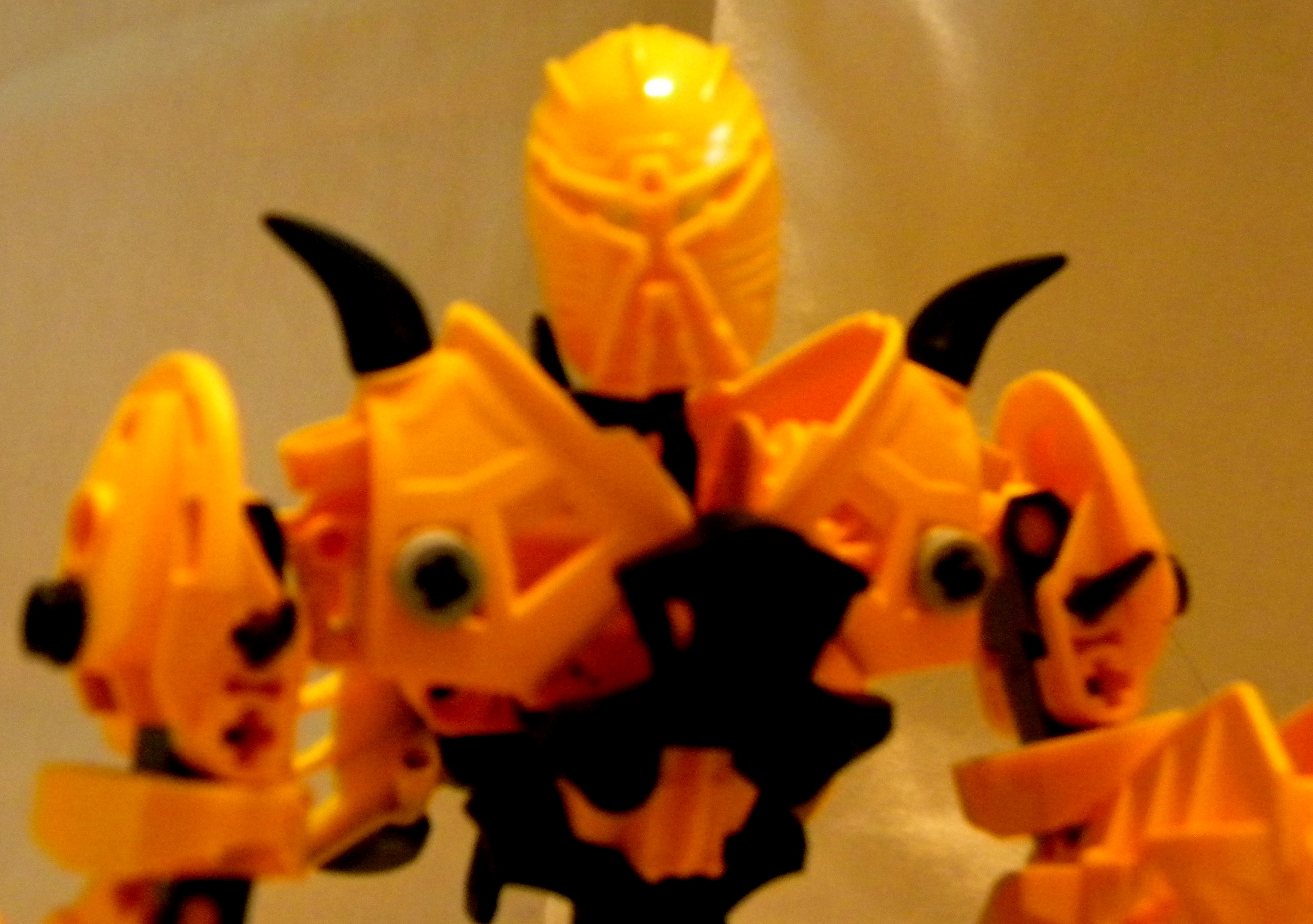 shardak_front_close_up.jpg