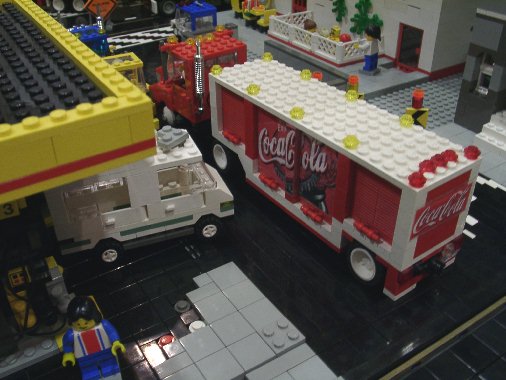 cokecolatruck.jpg