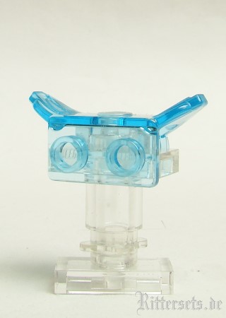 schulterpanzer-chima-hellblautransparent-2.jpg