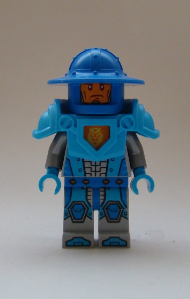 knightonguard-2.jpg
