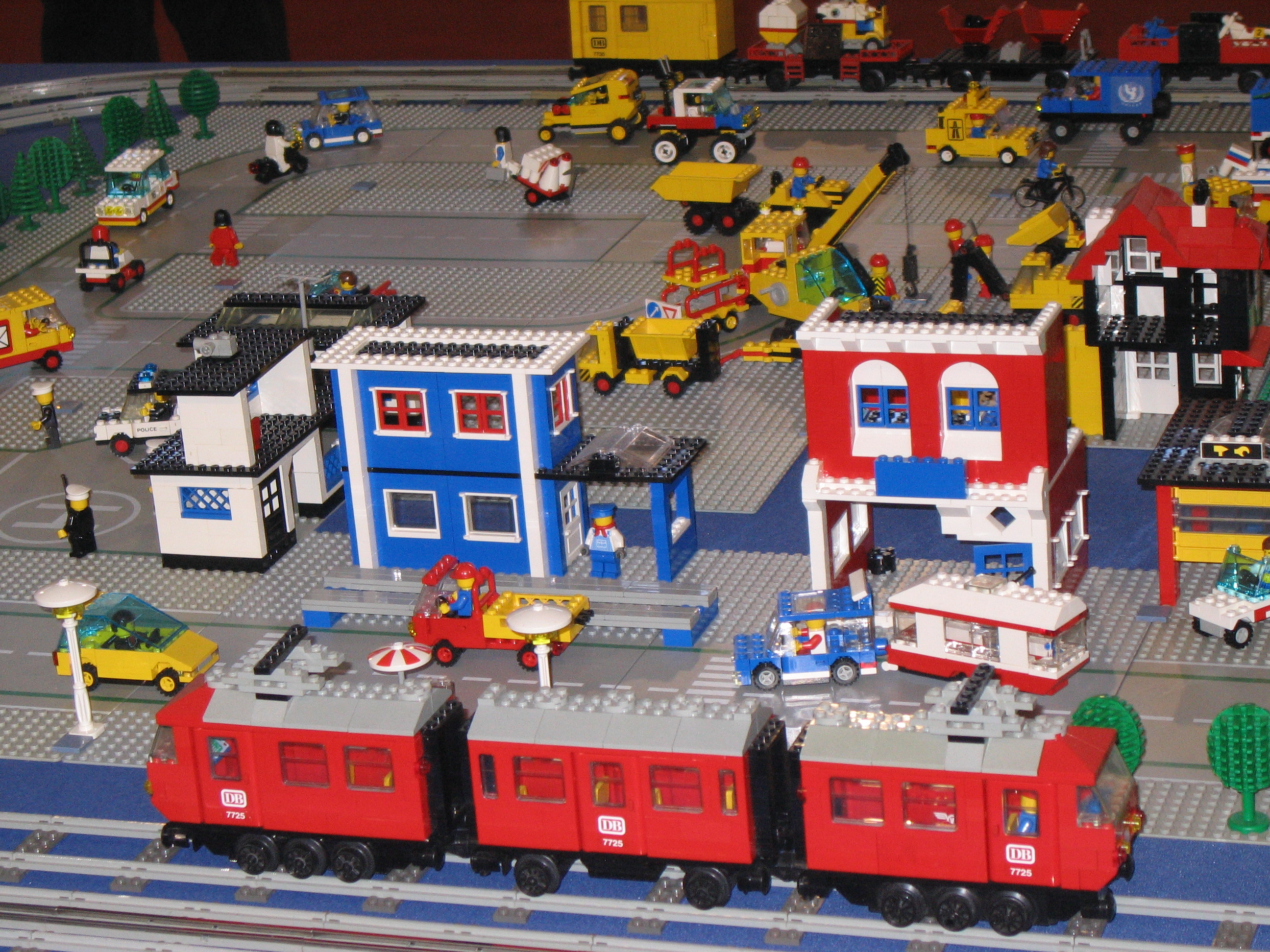 plug2009_002.jpg