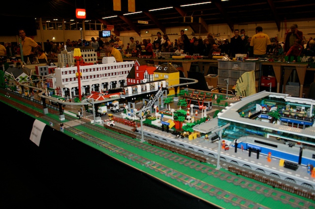 107legoworld2008.jpg