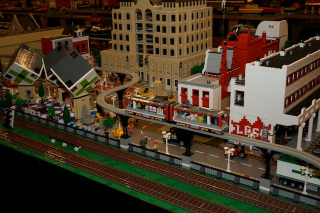 112legoworld2008.jpg
