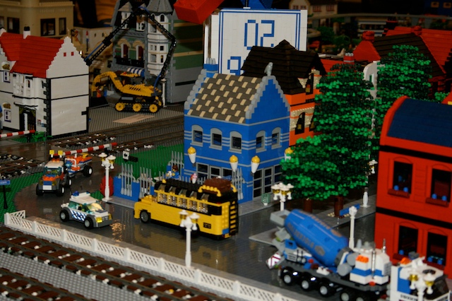 125legoworld2008.jpg