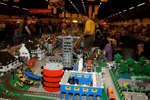 132legoworld2008.jpg