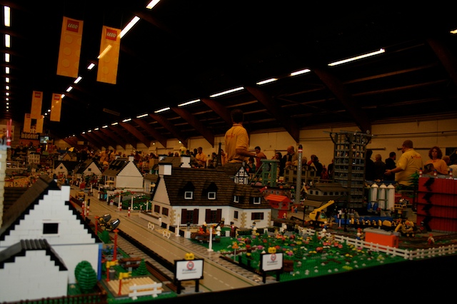 134legoworld2008.jpg