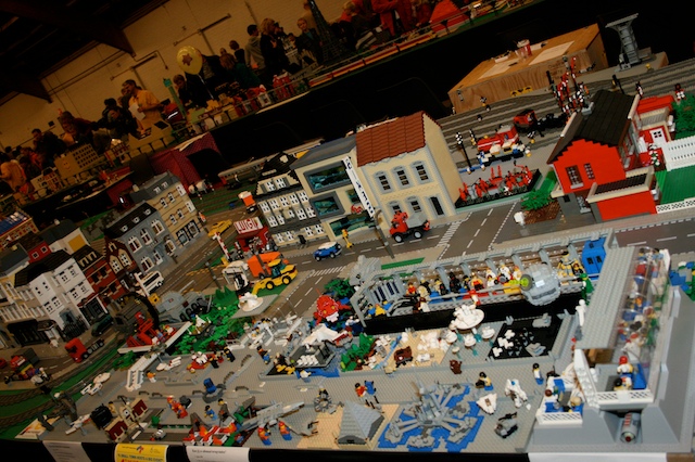 140legoworld2008.jpg