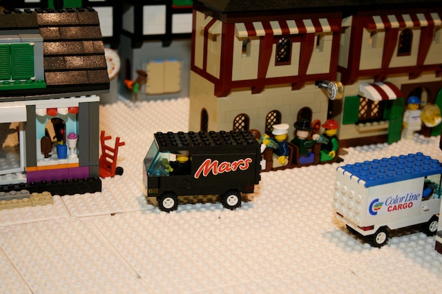 83legoworld2008.jpg