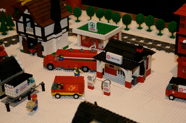 98legoworld2008.jpg
