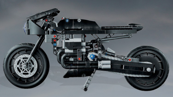 lego-technic-42155-the-batman-batcycle-3_klein.png