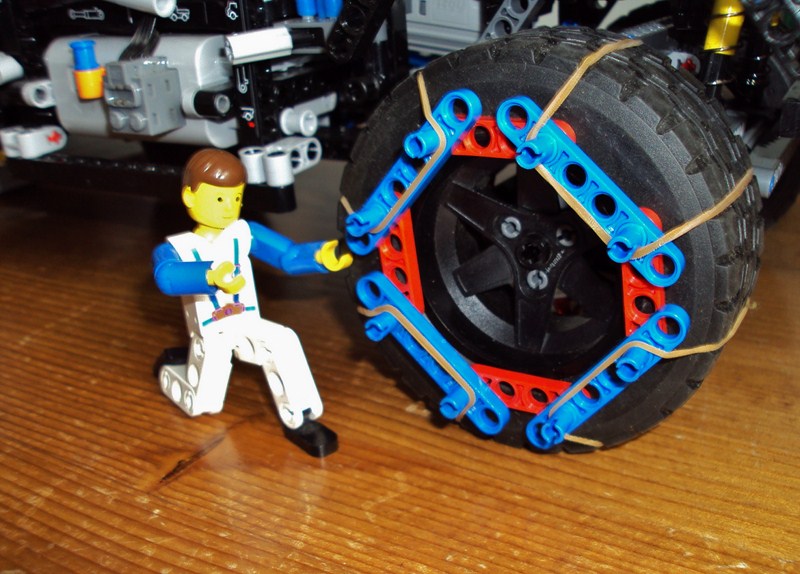 8110_snow_chain_first_idea.jpg