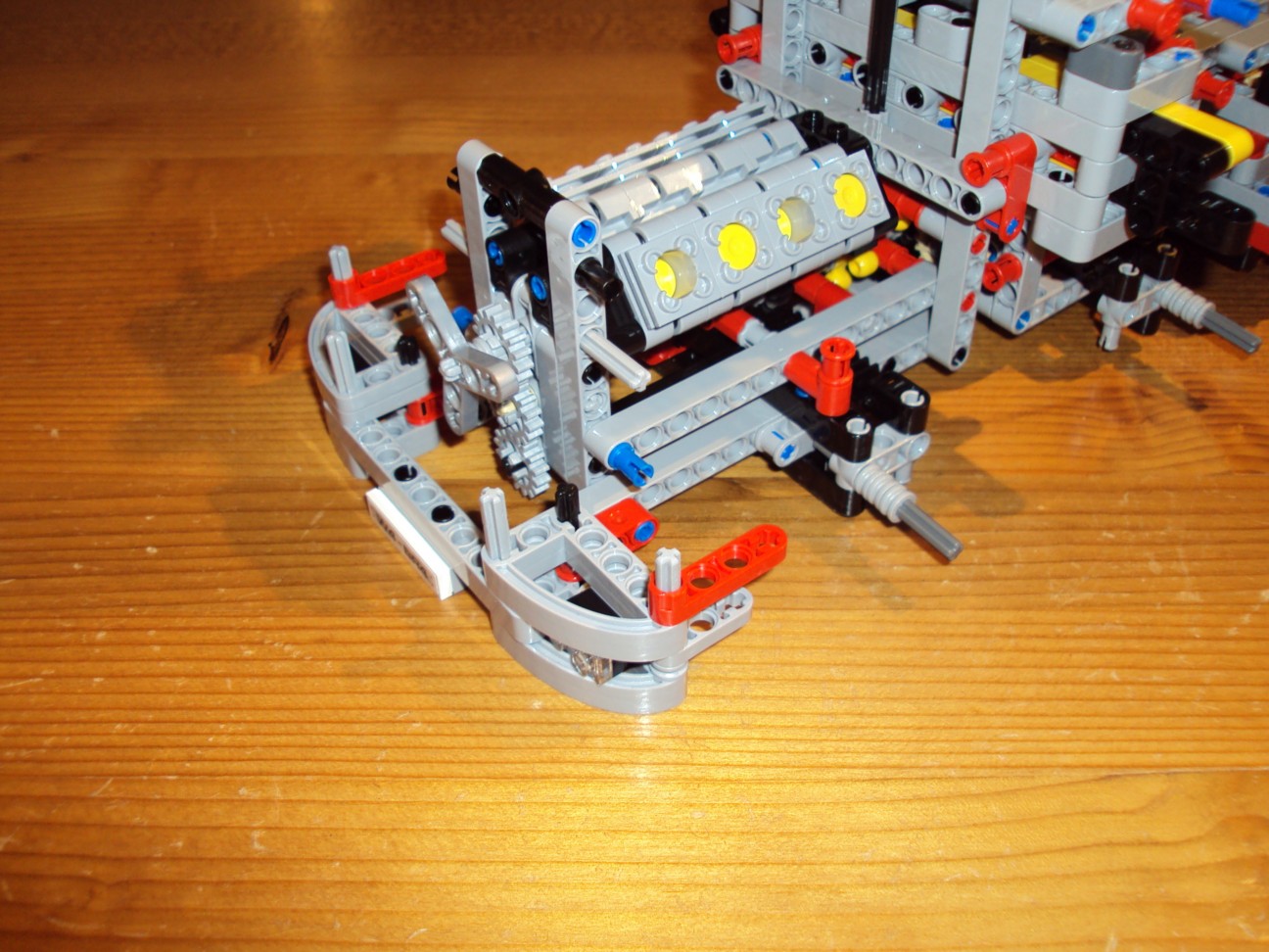 8258069.jpg