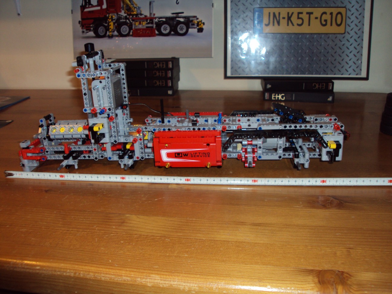 8258074.jpg
