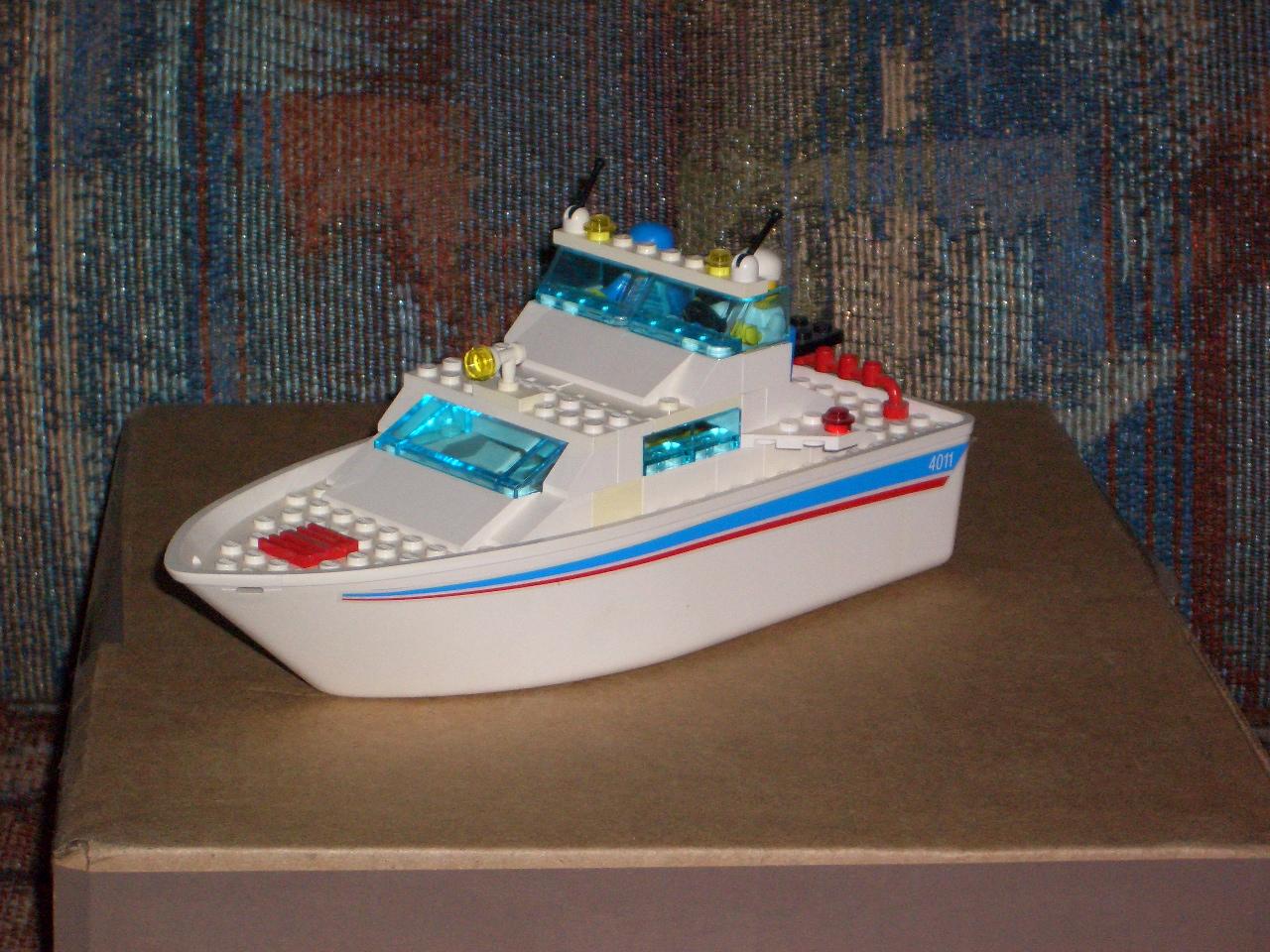 cabin_cruiser_1.jpg