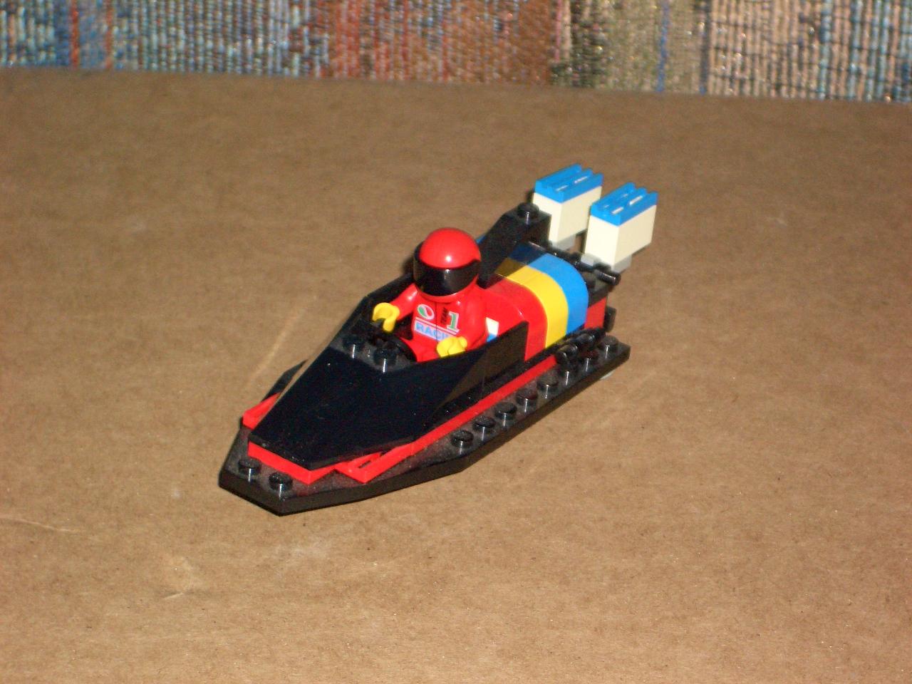 speedboat_1.jpg