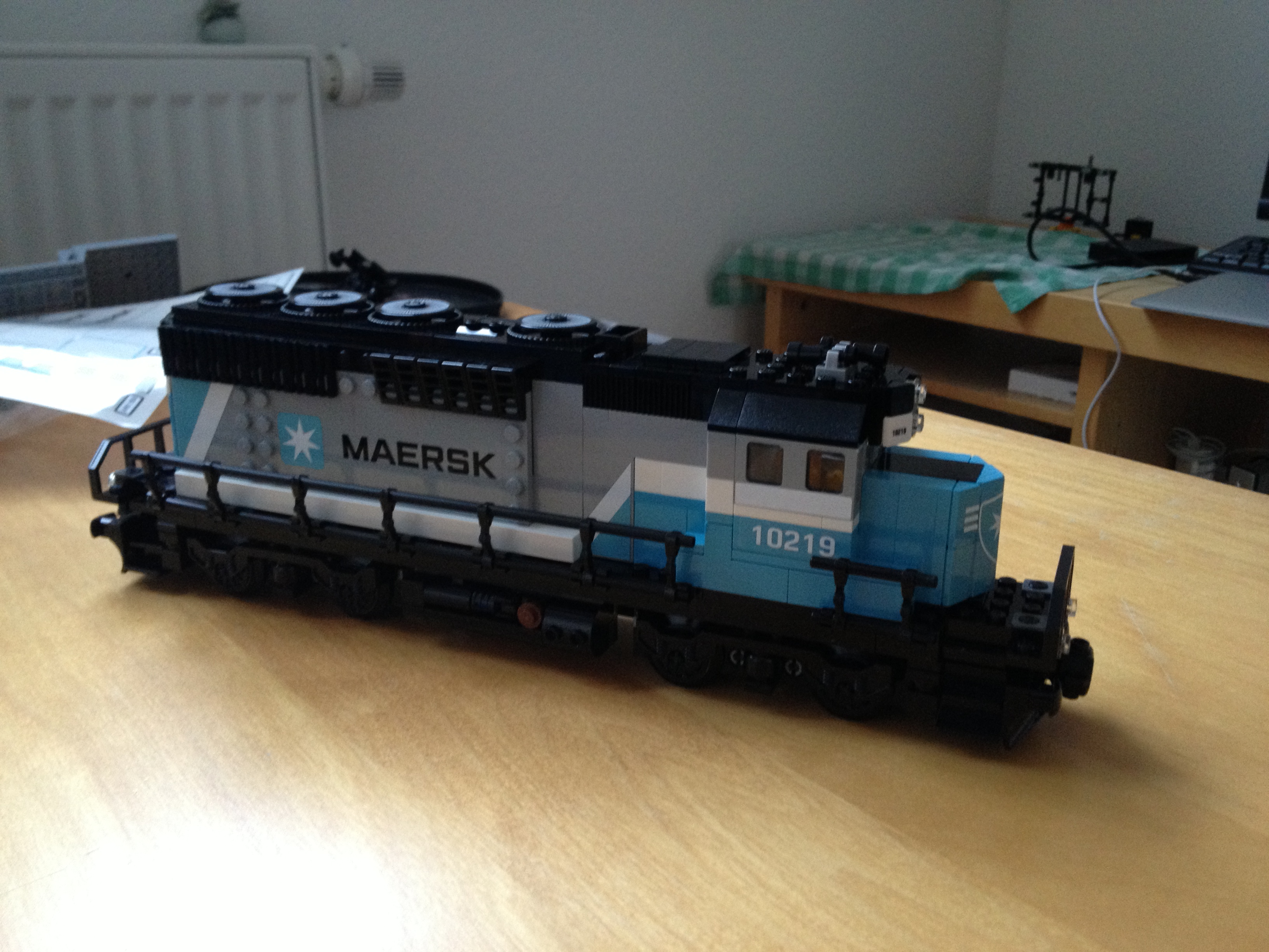 maersk_train_06.jpg