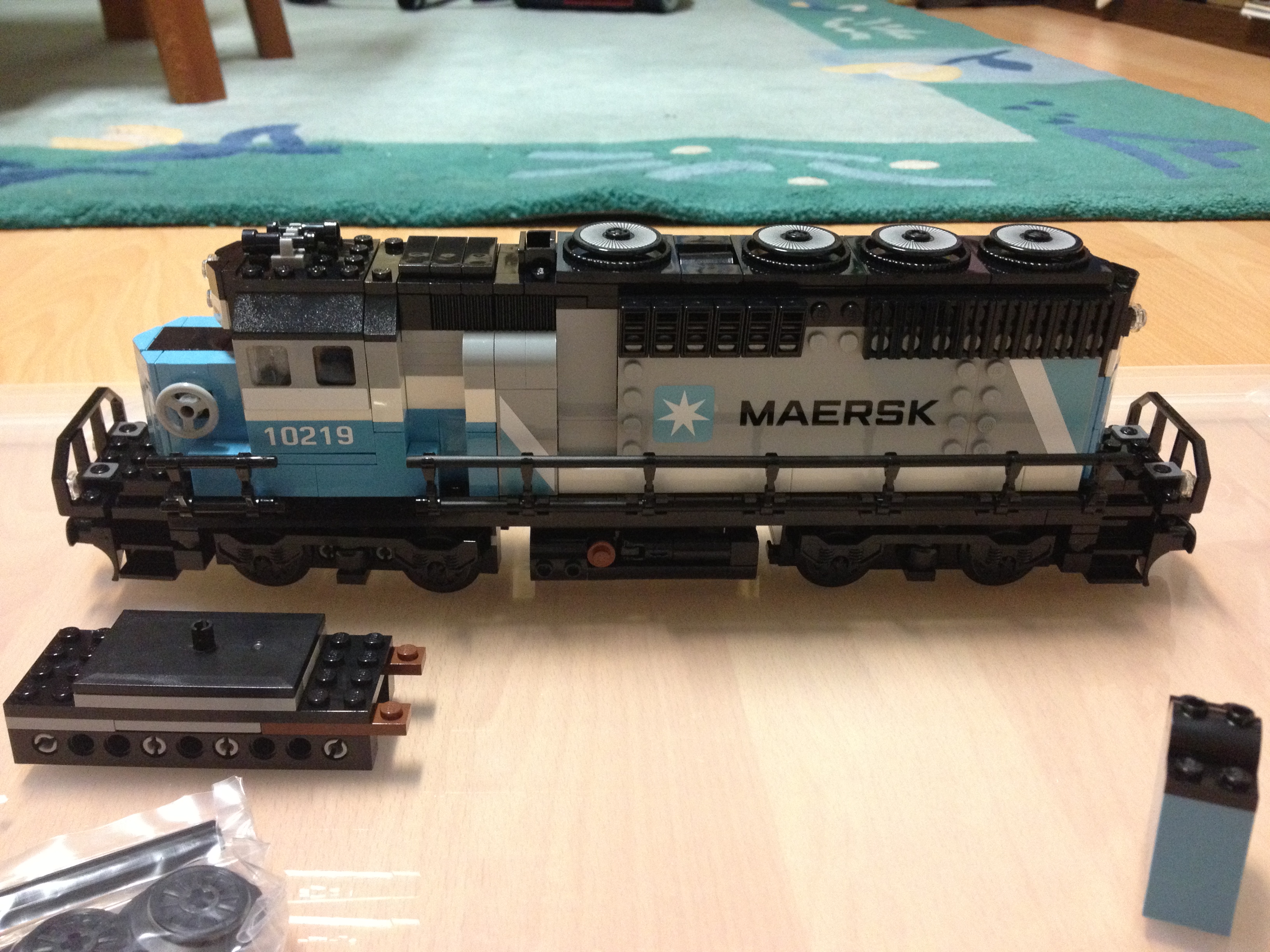 maersk_train_16.jpg