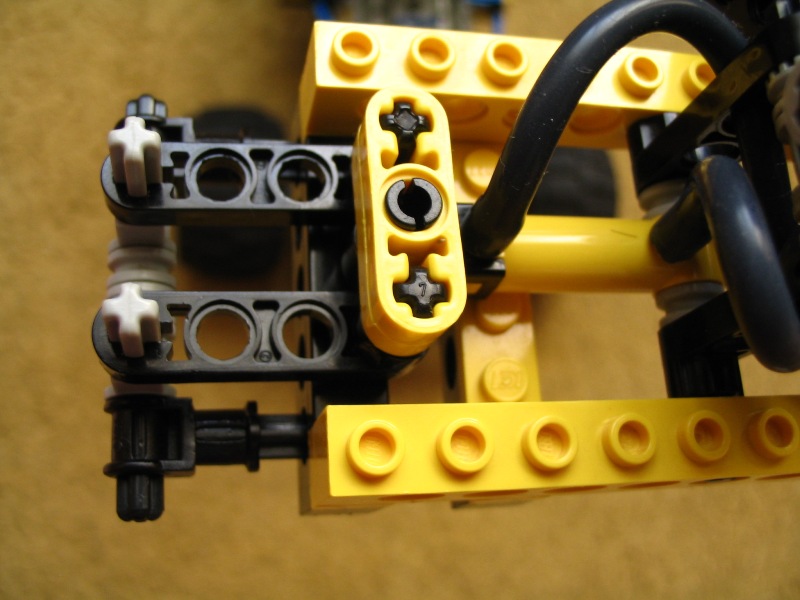 reach_stacker_042.jpg