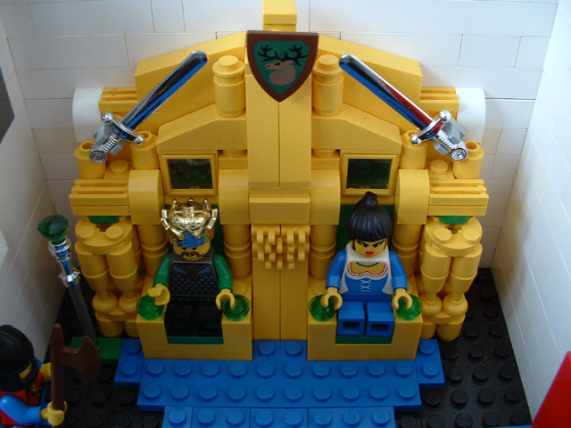 057-k-throne.jpg