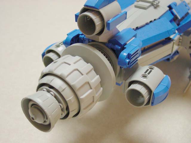 fazoom07.jpg