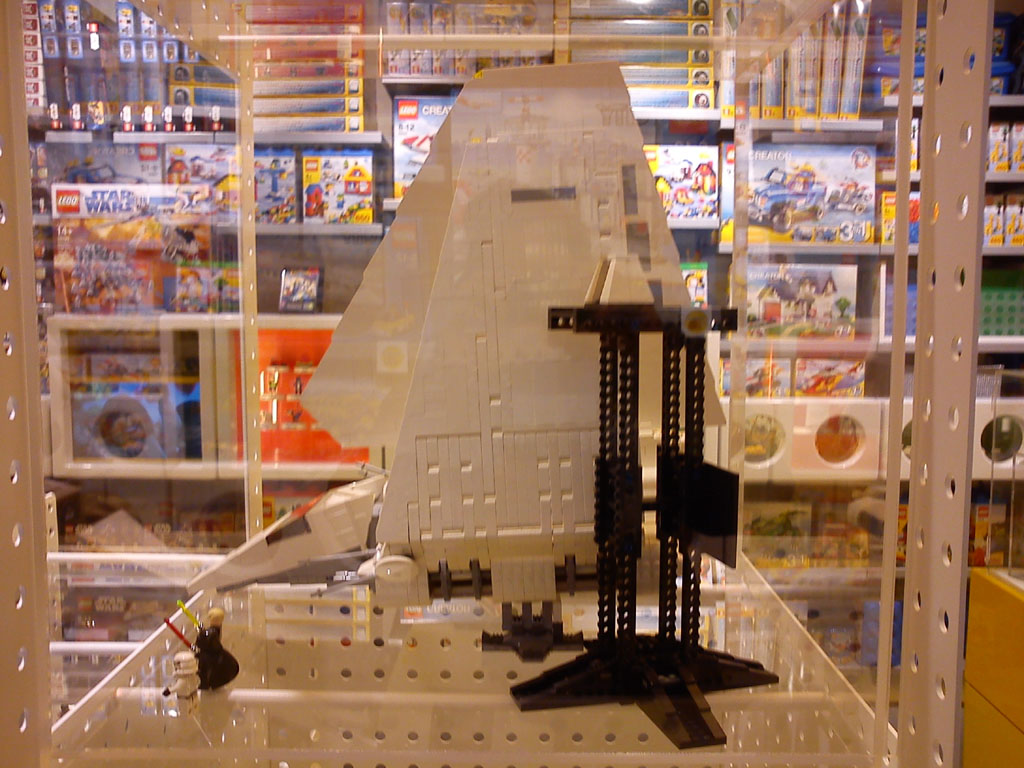 legoshop06.jpg