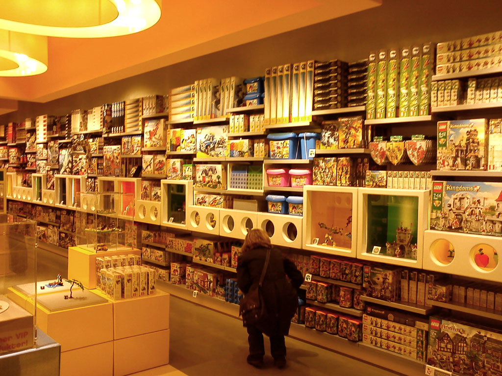 legoshop10.jpg
