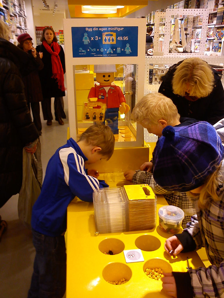 legoshop12.jpg