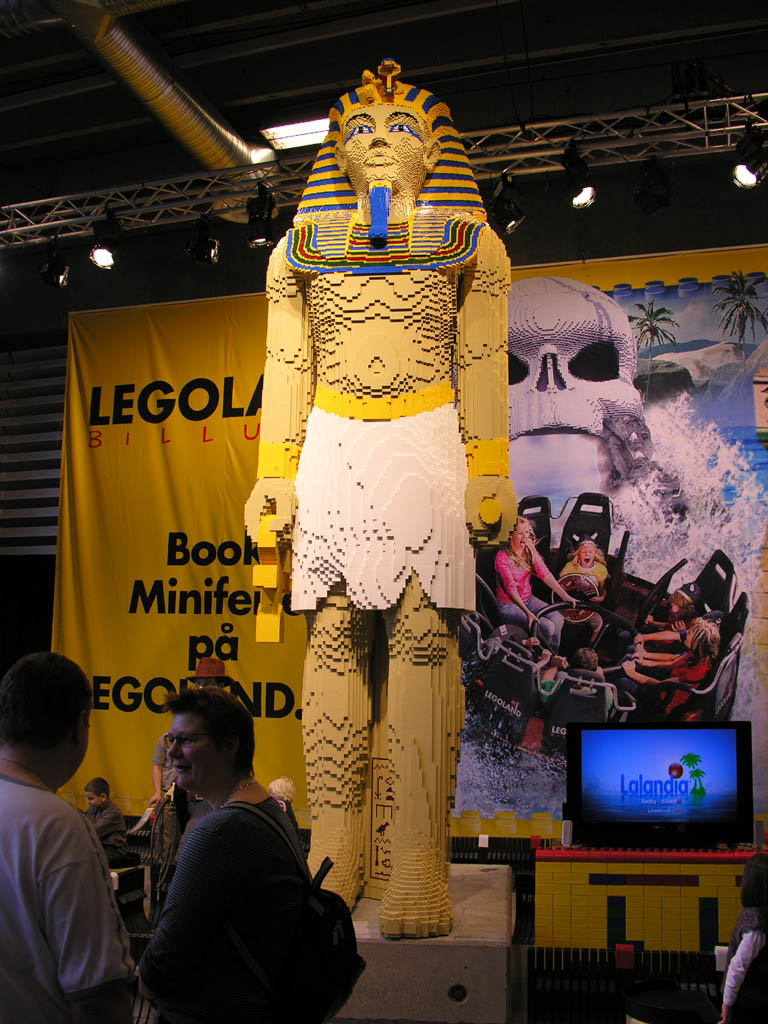 09_verytallpharao.jpg