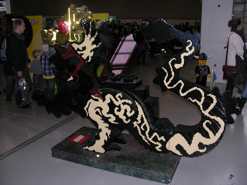 24_goldendragon.jpg