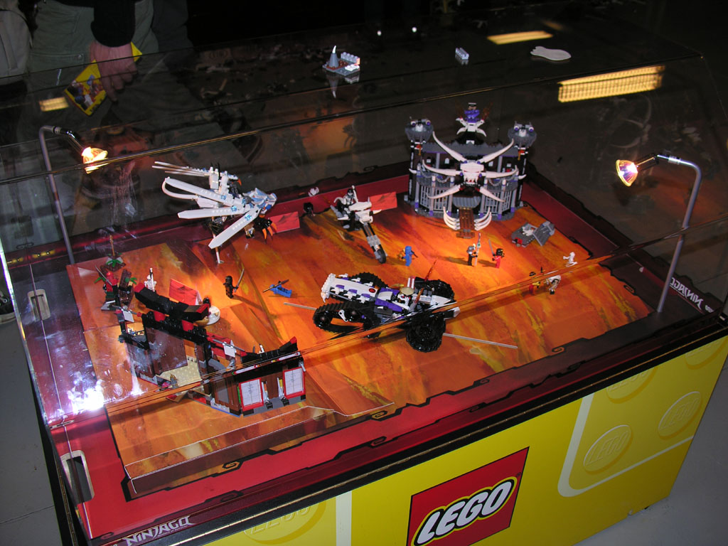 105_lego_ninjago.jpg