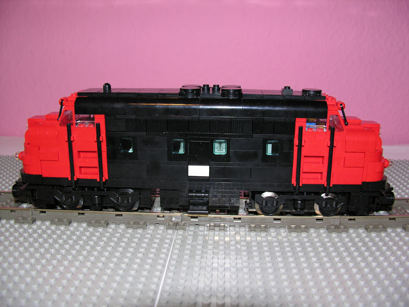 dsb_nohab_diesel_class_my_side.jpg