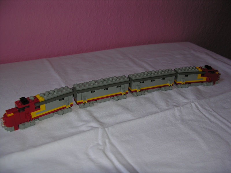 realbuild_superchief_f7abba.jpg